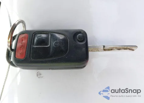 2001 Mercedes-Benz Slk 320 from USA, damaged, VIN WDBKK65F11F210266